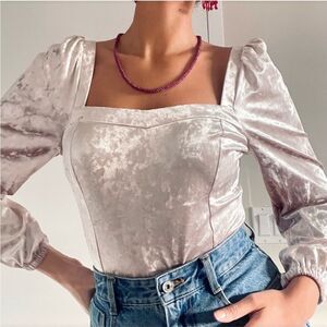 Anthropologie Jessima Crushed Velvet Blush Pink Top Sz S Smocked Puff Sleeve